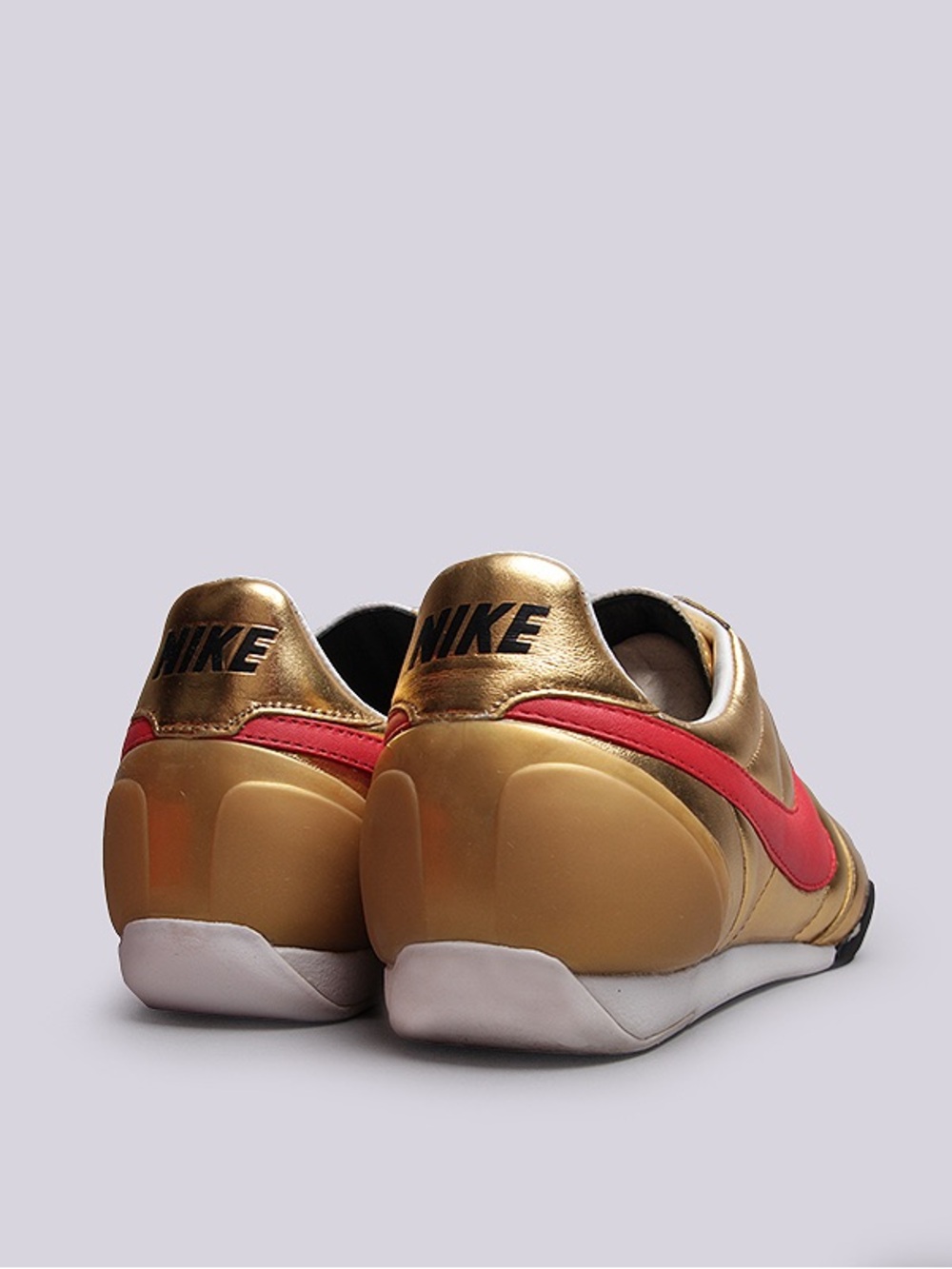 Nike Gold Leather Sneaker with Red Swoosh and White Laces - Picture 11 of 11
